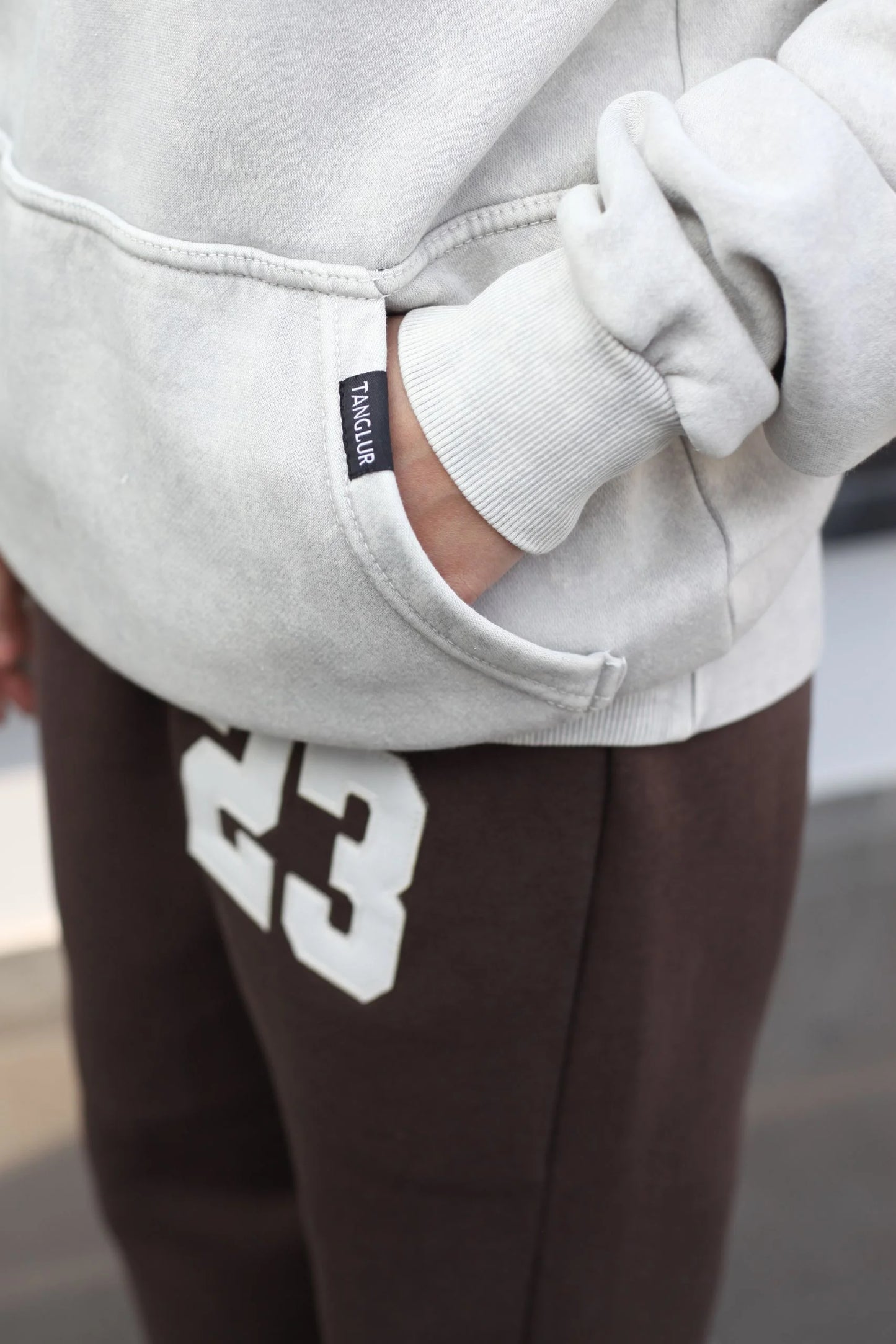 23 WIDE LEG BAGGY TROUSERS | DARK BROWN