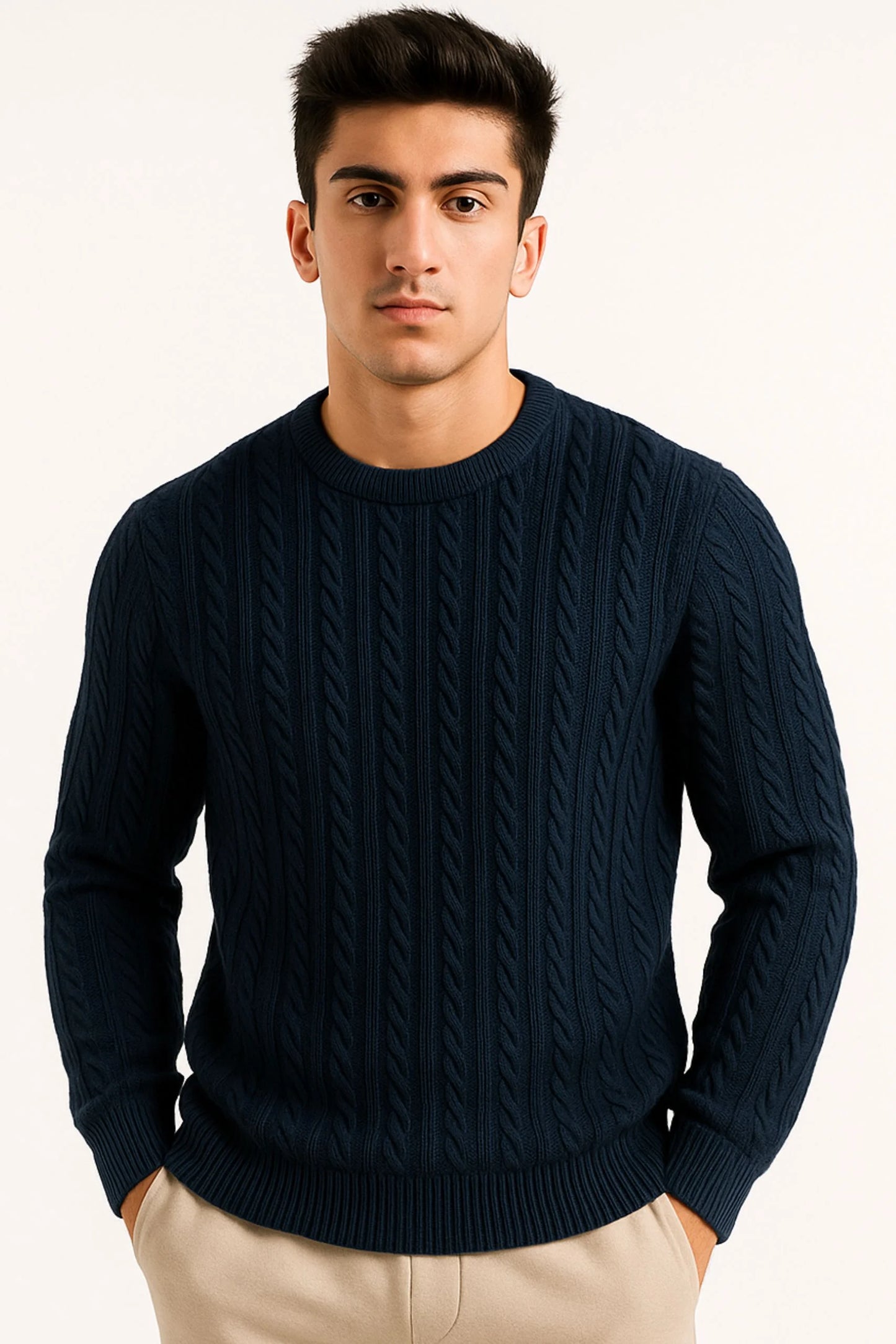 CABLE KNIT SWEATER | NAVY