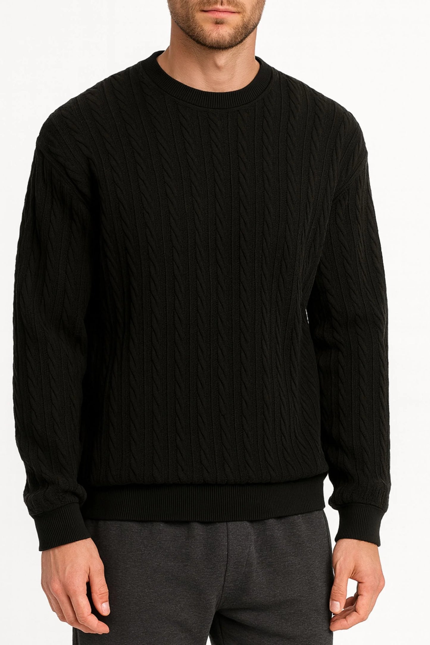 CABLE KNIT SWEATER | BLACK